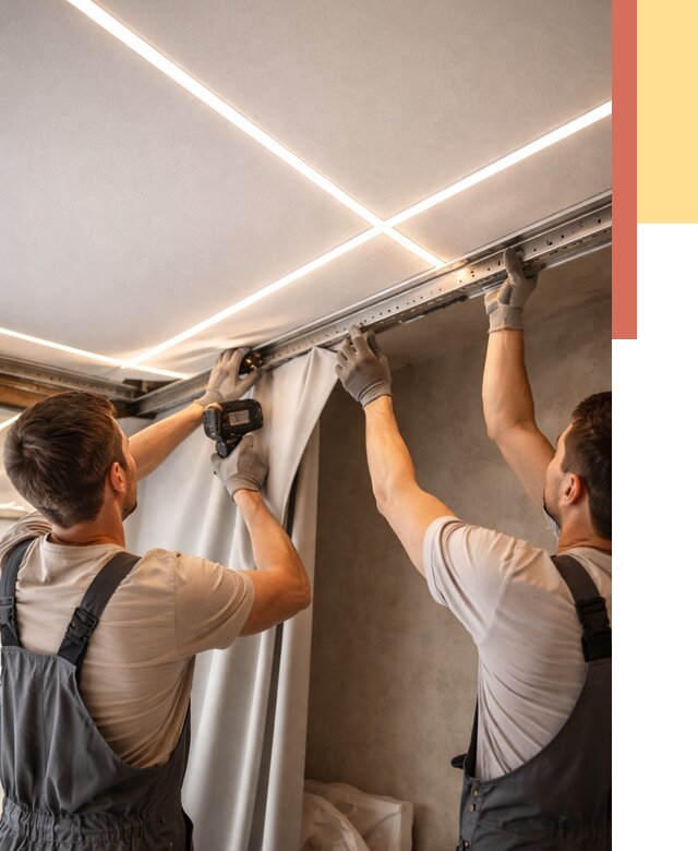 Монтаж натяжного потолка со световыми линиями в Петергофе от 1255 руб. | ОТДЕЛОЧНИК-Птф