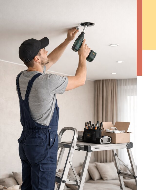 Установка и монтаж точечных светильников в натяжной потолок в Петергофе от 1883 руб. | ОТДЕЛОЧНИК-Птф