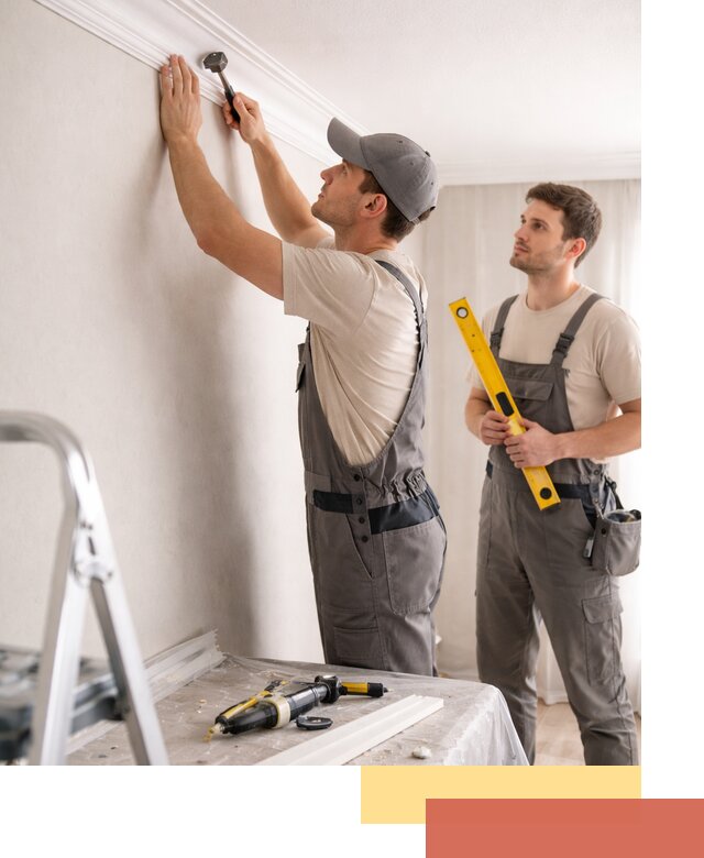 Монтаж потолочного плинтуса в Петергофе качественно и быстро